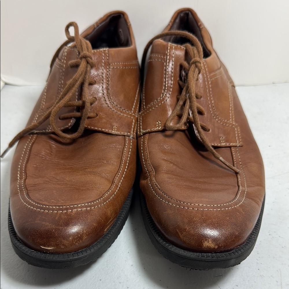 Rockport Men's Tan Leather Oxfords